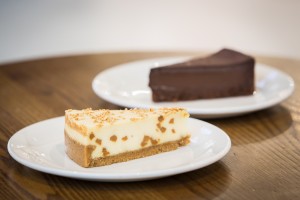 Cokoladovy_a_karamelovy_Cheesecake