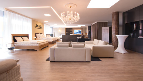 Showroom_Johann_Malle_Cestlice