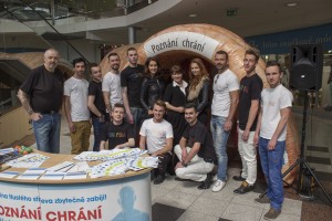 vsichni
