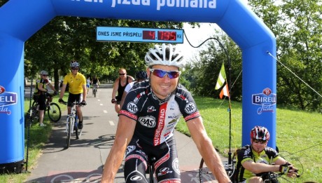 Šestinásobný paralypijský vítěz a cyklista Jiří Ježek je ambasadorem projektu Birell jízda.