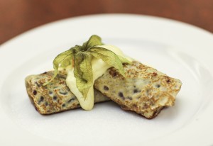 Barbar_restaurant_Palacinka_s_cokoladovou_penou_a_vanilkovym_kremem