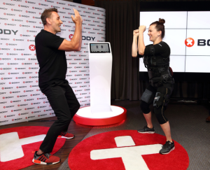 Herec Mark Keller a zpěvačka Marta Jandová