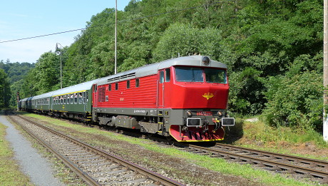 749 253 Rakovnický rychlík