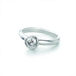 Halada Classic Diamond Collection prsten 18.900-285.000 Kč (dle velikosti kamene)