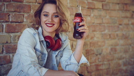 Emma_Drobná_Coca-Cola