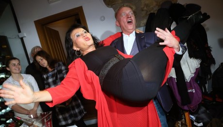rozverná party