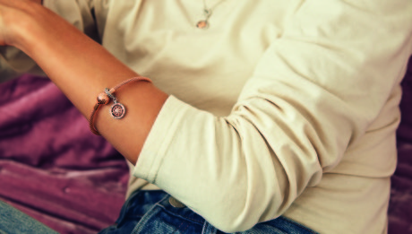MODEL_CLUB_CHARM