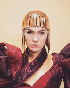 kamila kostym