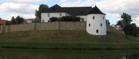 Tvrz Žumberk u Nových hradů