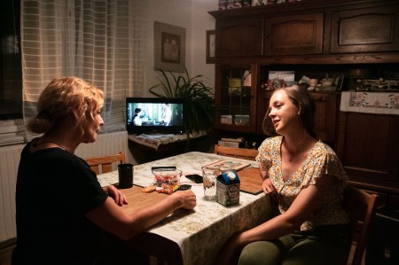 Denisa_Barešová_Vilma_Cibulková_ve_filmu_Promlčeno_Autor_Johana_Střížková_DonArt