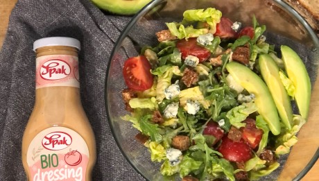 recept-bio-salat-s-americkym-dressingem