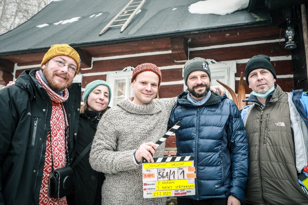POSLEDNÍ_ZÁVOD_Ondřej_Beránek_(Punkfilm)_Martina_Knoblochová(Punkfilm)_Kryštof_Hádek_Tomáš_Hodan_Jan_Baset_Střítežský