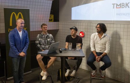 Diskuze k NFT_McDonalds_Pavel_Přecechtěl_Tomáš_Břínek_Petr_Mára_Mikuláš_Tuček_moderuje