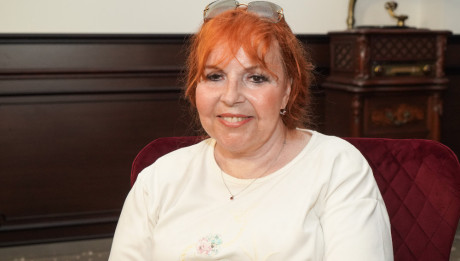 Marcela Holanová