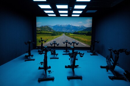 Gymstory_OC_Šestka_indoor_cycling_1
