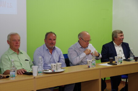tisková konference