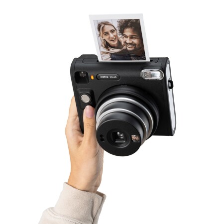 INSTAX SQUARE SQ40 - selfie mode with print
