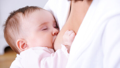 Breastfeding for baby