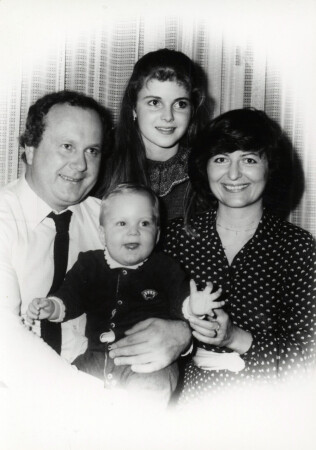 Jan_Slabák_dcera_syn_a_druha_manzelka_Ivana_foto_MV_knihy