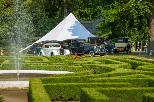 Concourse d´ elegance akce na zámku Loučeň