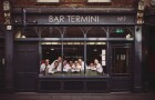 Alcron bar přivítá legendy z londýnského Soho