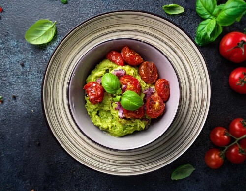 Guacamole s pečenými rajčaty