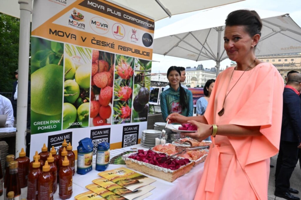 Vietnam Tourism Roadshow in Europe v Praze