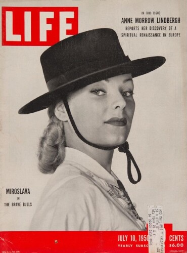 Miroslava-Stern-Czech-Actress-TresBohemes-Life-Cover