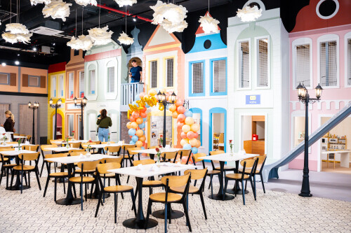 Reopening MiniHood Café