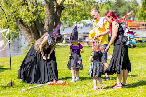 Čarodějnice Žluté lázně 2025, foto Radoslav Vnenčák