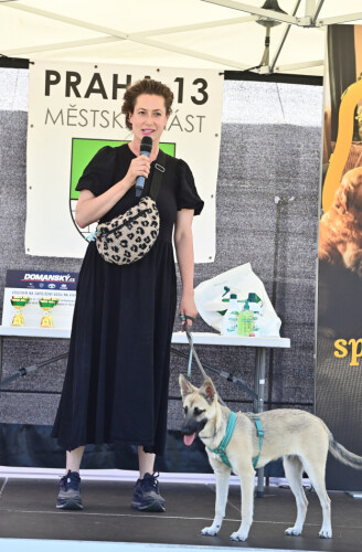 Lenka Zahradnická