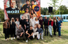 Boží plán měl premiéru mezi tramvajáky. TV Nova představila nový seriál o přátelství a druhých šancích