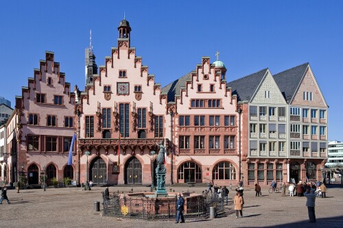 DE_Frankfurt_Am_Main-Roemerberg_von_Suedosten